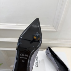 CELINE | 赛琳 26𝐬𝐬 💛2026秋冬新品 极简尖头猫跟单鞋 上新! 🔜BS 这一季的赛琳真的是开了挂、 CELINE | 赛琳 26𝐬𝐬 💛2026秋冬新品 极简尖头猫跟单鞋 上新! 🔜BS 这一季的赛琳真的是开了挂、
