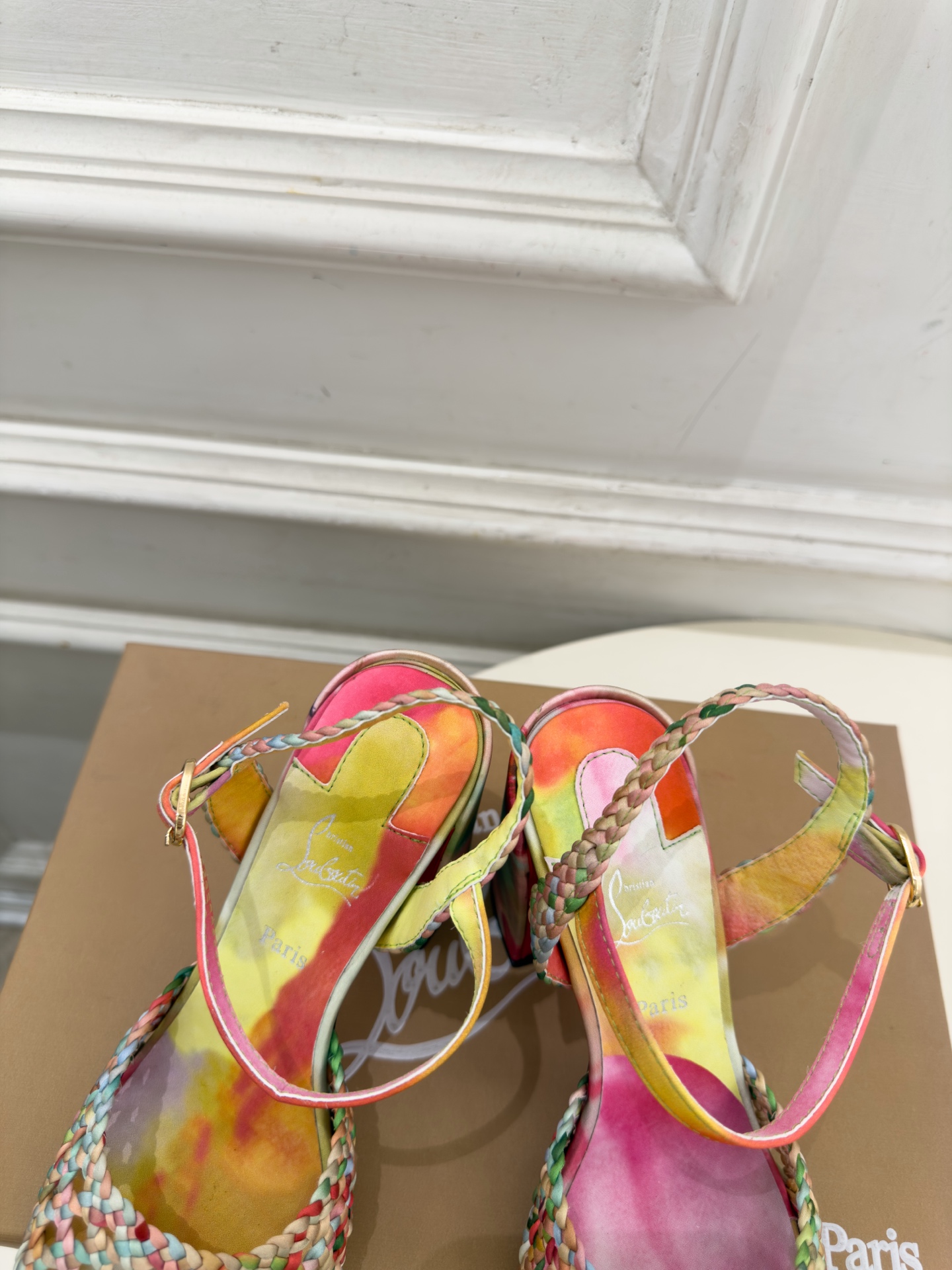Christian Louboutin路铂廷CL 26ss新品编织镂空粗跟凉鞋 红底鞋系列,魅惑华丽的✨顶级硬货上新 💥 Christian Louboutin路铂廷CL 26ss新品编织镂空粗跟凉鞋 红底鞋系列,魅惑华丽的✨顶级硬货上新 💥
