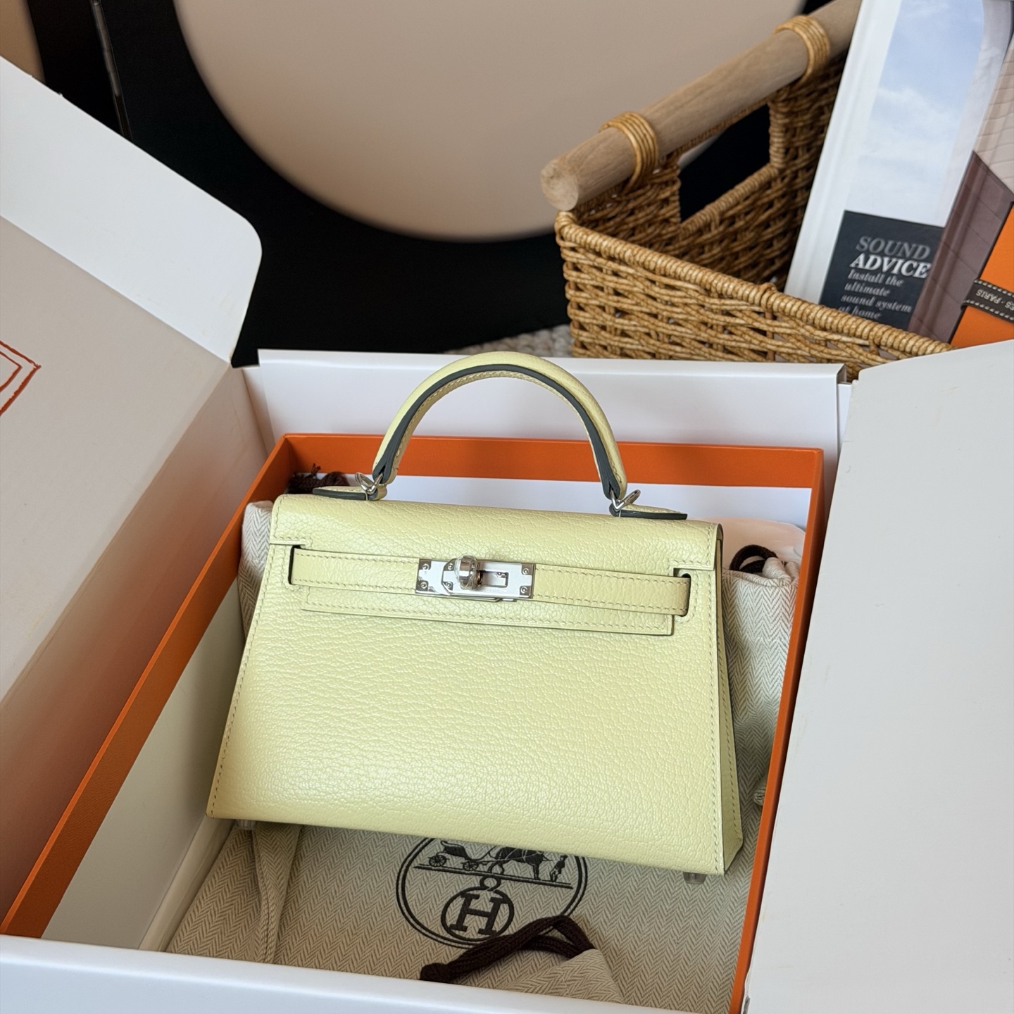 NO:851496,Mini Kelly goatskin chicken yellow silver buckle,Hermes,hermes,sheepskin,Hermes,19860909Mini Kelly 山羊皮 小鸡黄 银扣,爱马仕,hermes,sheepskin,Hermes,,Bag