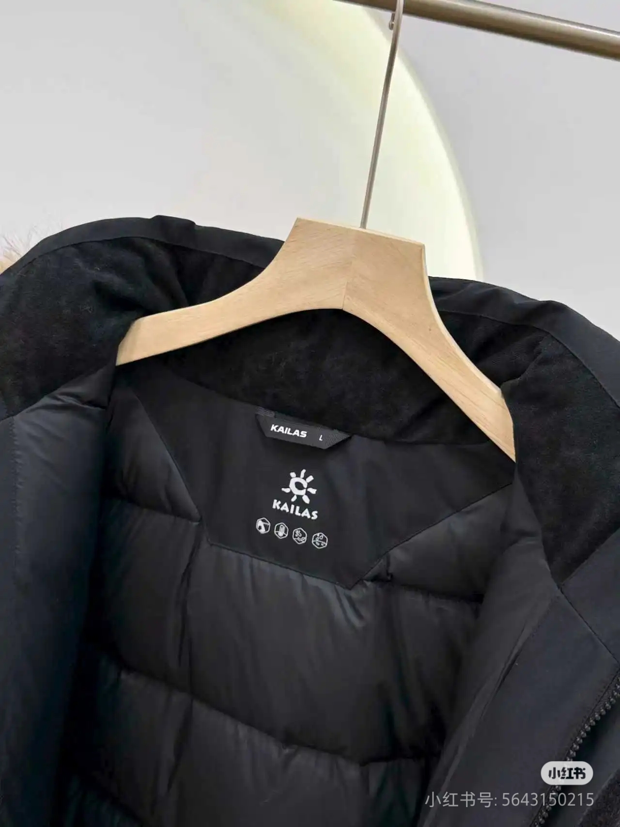 Loro Piana Haute Couture Haute Couture Ready-to-Wear Clothing Dress 4