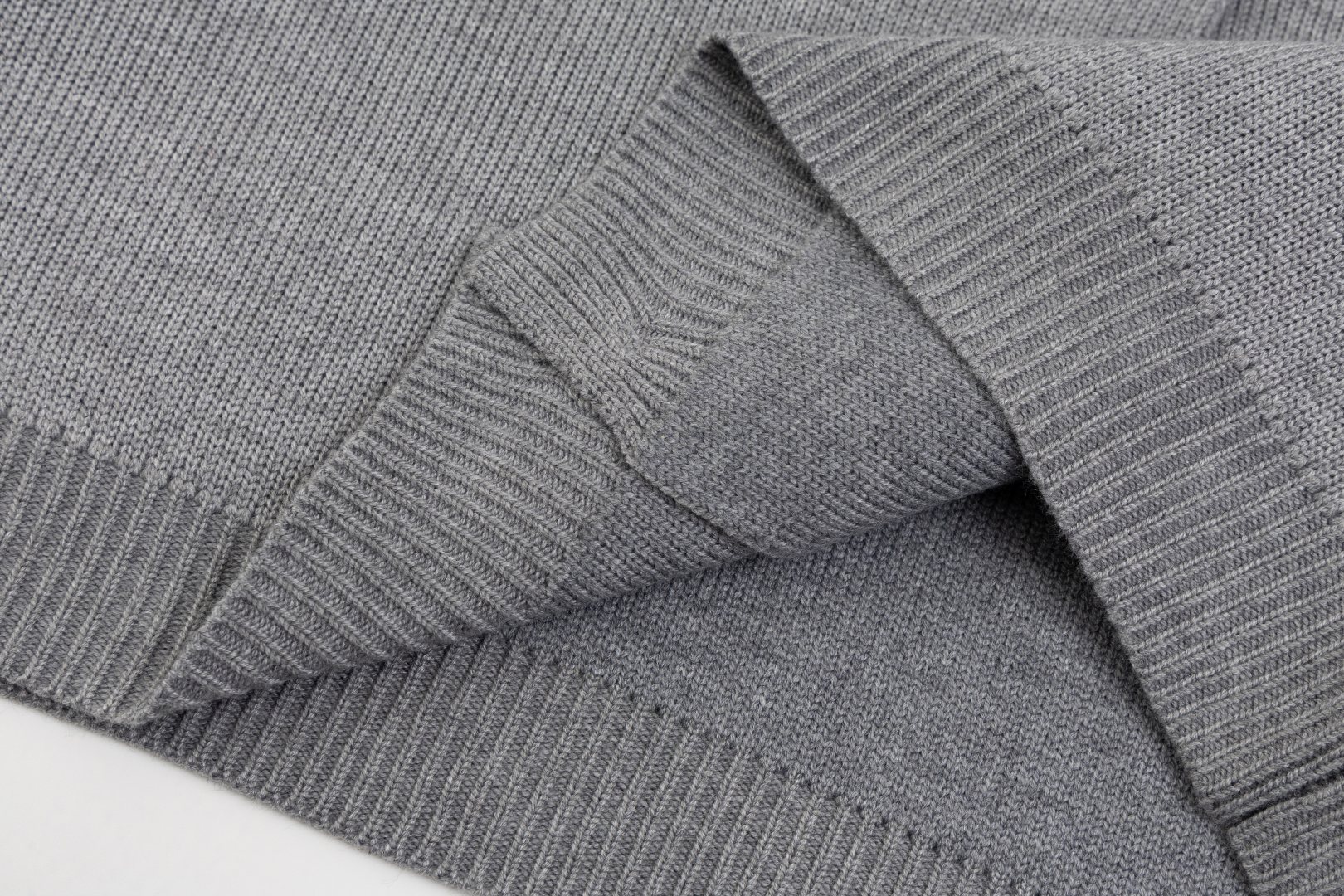 Miu Miu Muumu 2024fw Grey Wool Knitted Collar Sweater in XS-L Sizes - 图片 9