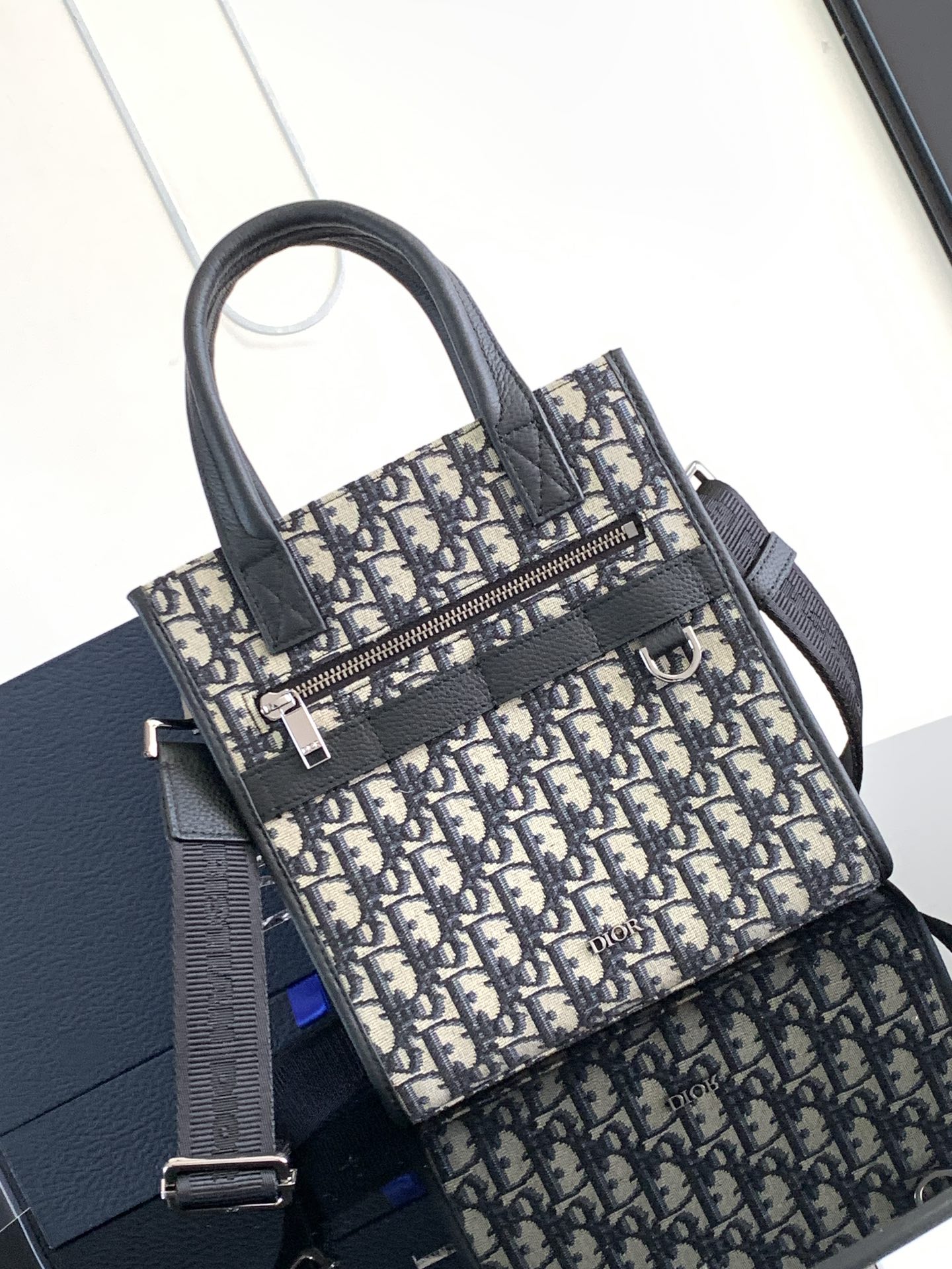 Dior Safari North-South Tote Bag Beige/Black Oblique Print Leer Heren