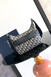 VideoVideo de toma real modelo 380 bolsa de bola de masa Rider Soft pequeña