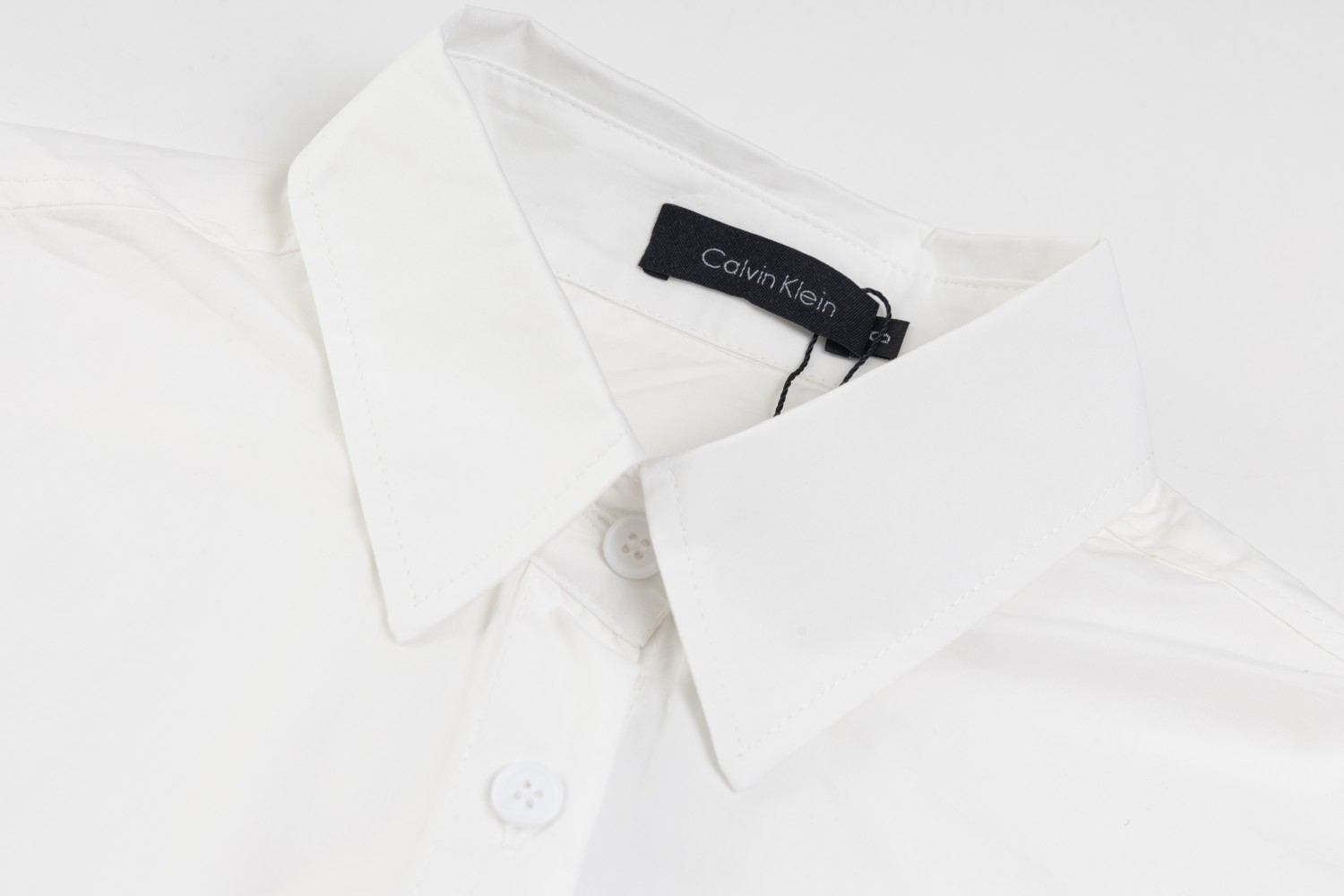 Calvin Klein Jeans CK Logo Embroidered Loose Shirt – Top Summer Style - 图片 6