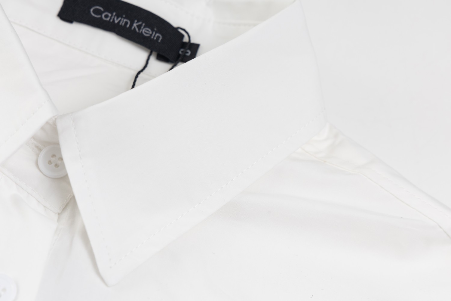 Calvin Klein Jeans CK Logo Embroidered Loose Shirt – Top Summer Style - 图片 4