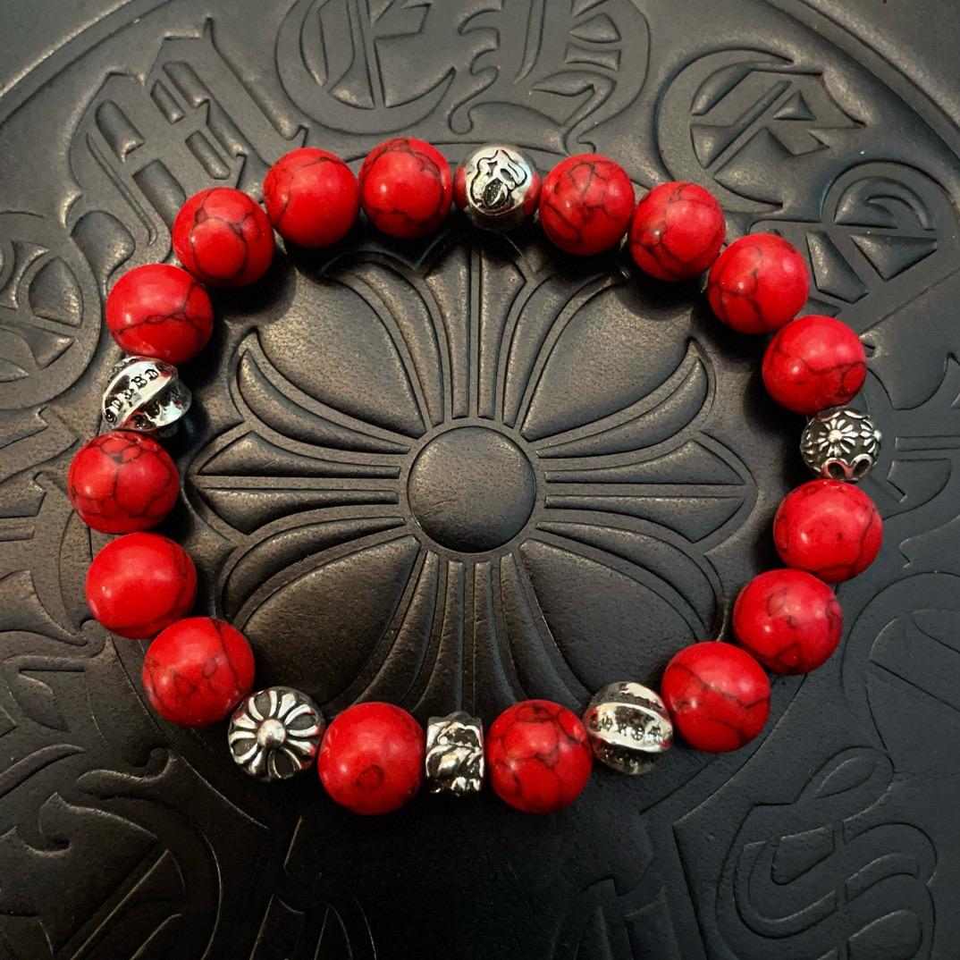 NO:111323,Batch New model [Counter Quality] Chrome Hearts Croxin Classic retro multi-element red turquoise bracelet, Kuaishou/ins/Little Red Book popular, different concave and convex and convex design styles present unique. Cross Scout flowers are Croxin's logo, so they last longer. Genuine version Chrome Hearts Croxin Difference to the market ordinary light version, match the quality of the version, look at the details of the letter printing, retro old gray oxygen level. Seiko version!  , jewelry boutique, chrome hearts, chrome hearts, bracelet19860909批 新款【专柜品质】Chrome Hearts克罗心 经典复古多元素红松石手串手链 ,快手/ins/小红书热门,凹凸造型不同的花纹设计风格呈现出与众不同 十字架童军花是克罗心的标志 所以更经久不衰 正品打版Chrome Hearts克罗心 区别市场普通轻版 对版对标品质 看字印细节 复古做旧灰氧程度.精工版本！,饰品精品,chrome hearts,chrome hearts,bracelet,Jewelry