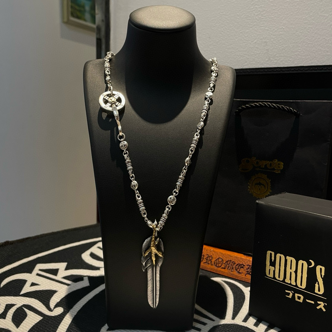 NO:110055,[New Products are on the Shelves] Goro’s Takahashi Goro Eagle Claw Feather Pendant, Takahashi Classic Bird Necklace, Top Version, Accepted Exclusive Shooting, Mainly Focused on the High-end Market, Kuaishou/ins/Xiaohongshu Hot Style, absolutely different from the ordinary version!  The details of the picture product are consistent with ZP!  Original production process, precision quality, purely handmade, authentic model opening, fashion essentials, both men and women can wear, same couple style, rock punk silver style, retro elements, trendy and versatile, same style on the official website, fine jewelry, necklace19860909批【新品上架】Goro’s高桥吾郎鹰爪羽毛吊坠,高桥经典飞鸟项链,顶级版本,认准独家拍摄,主攻高端市场 ,快手/ins/小红书热门款,绝对区别普通版本！图片产品细节与ZP一致！原版制作工艺 精工品质 纯手工打造 ～正品开模潮流时尚必备 男女均可佩戴 情侣款同款 摇滚朋克泰银风格 复古元素 潮流百搭 官网同款,饰品精品,necklace,Jewelry