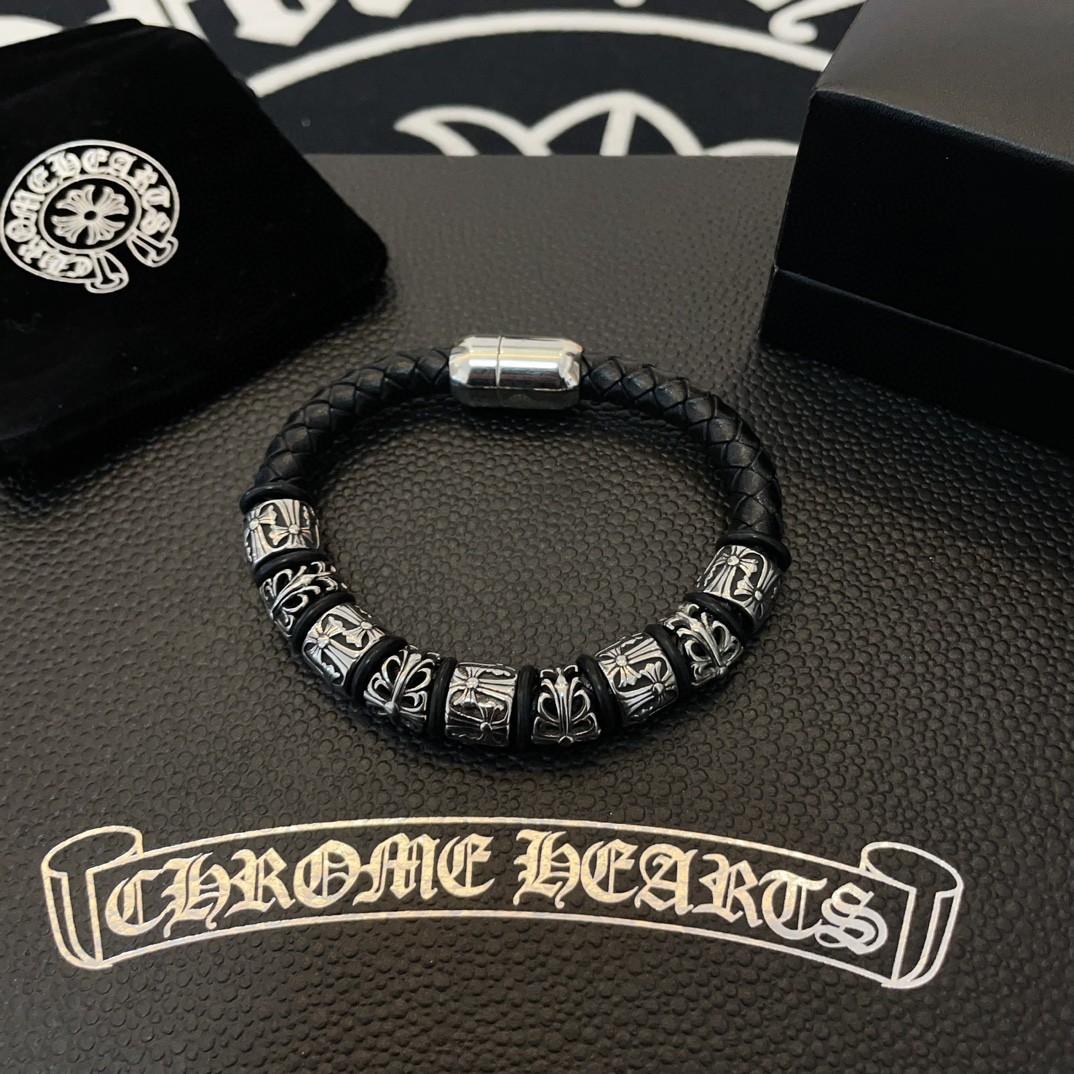  Chrome He@rts 克罗心十字架皮绳手绳手链～正品开模💝潮流时尚必备 男女均可佩戴 情侣款同款