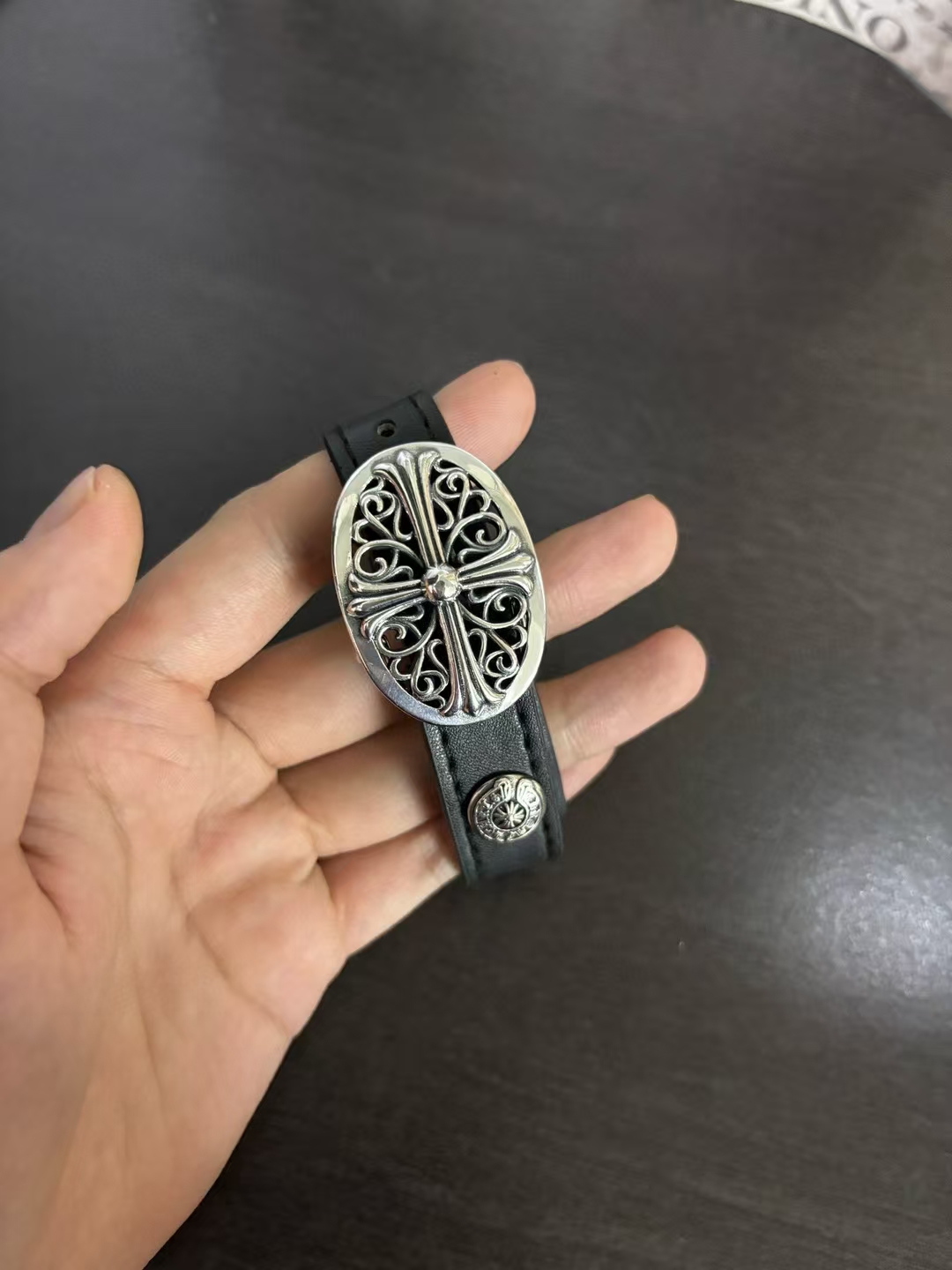 💰125 Chrome hearts 克罗心 十字架雕花可调节皮绳手链