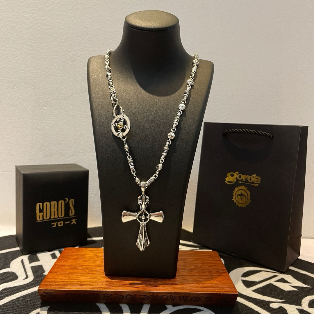 NO:115382,[New Products are on the Shelves] Goro Takahashi Goro Retro Cross Feather Pendant Takahashi Classic Necklace Top Version Definitely Exclusive Shot Mainly Attack on the High-end Market Absolutely Different from the Ordinary Version!  The details of the picture product are consistent with ZP!  Original production process, precision quality, purely handmade, authentic model opening, fashion essentials, both men and women can wear, same couple style, rock punk silver style, retro elements, trendy and versatile, same style on the official website, fine jewelry, necklace19860909批【新品上架】Goro’s高桥吾郎复古十字架羽毛吊坠 高桥经典项链 顶级版本 认准独家拍摄 主攻高端市场 绝对区别普通版本！图片产品细节与ZP一致！原版制作工艺 精工品质 纯手工打造 ～正品开模潮流时尚必备 男女均可佩戴 情侣款同款 摇滚朋克泰银风格 复古元素 潮流百搭 官网同款,饰品精品,necklace,Jewelry