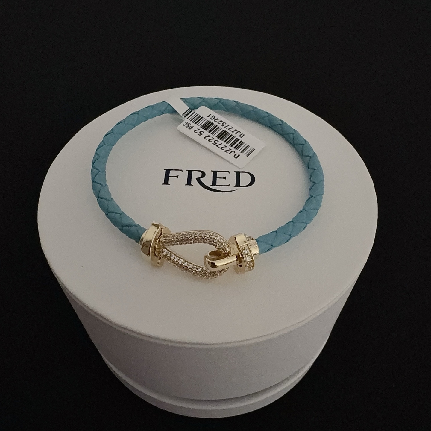 NO:380111,Popular Ferederik diamond-inlaid horseshoe buckle/bracelet, classic and versatile, internet celebrity expert, a must-have item for fashion, fashionable and exquisite, 11 pairs of customized versions, thickened electroplating 18k technology, different from the ordinary version on the market, the effect of getting used is very versatile!  !  , jewelry quality, bracelet19860909火爆 费雷德满钻镶钻马蹄扣／手链,经典百搭,网红达人 时尚一族备必单品,时尚精致,11对版定制,加厚电镀18k工艺,区别市面上普通版本上手效果非常百搭！！,饰品精品,bracelet,Jewelry