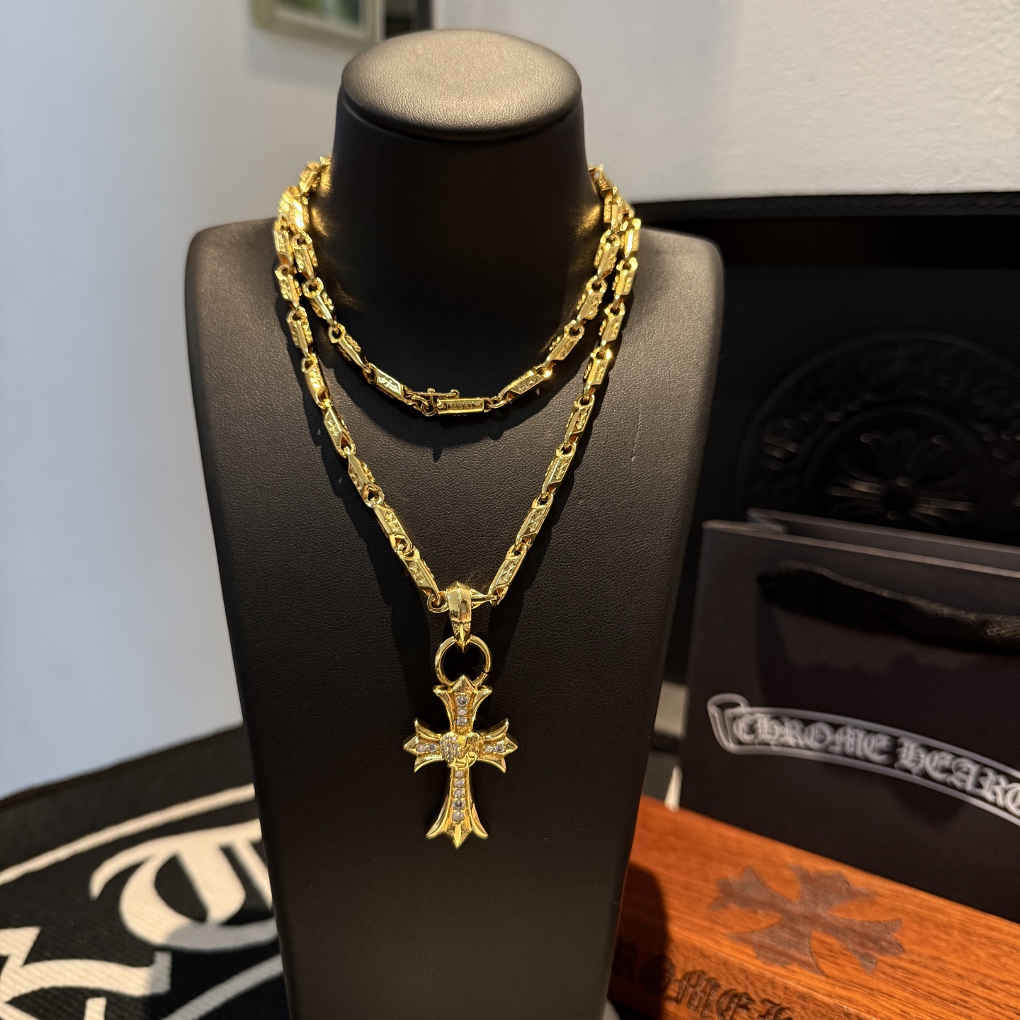 Chrome Hearts Gold Vintage Necklace, Diamond Heart Cross Pendant 10 i1750261711532 2915 0 8
