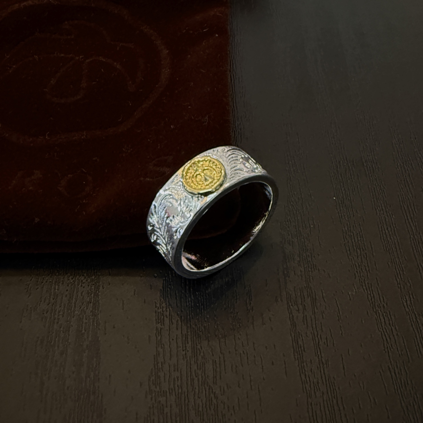 “High-End Goro’s Gold Ring: Exclusive Handmade Top-of-the-Art Design for Men and Women” - 图片 4