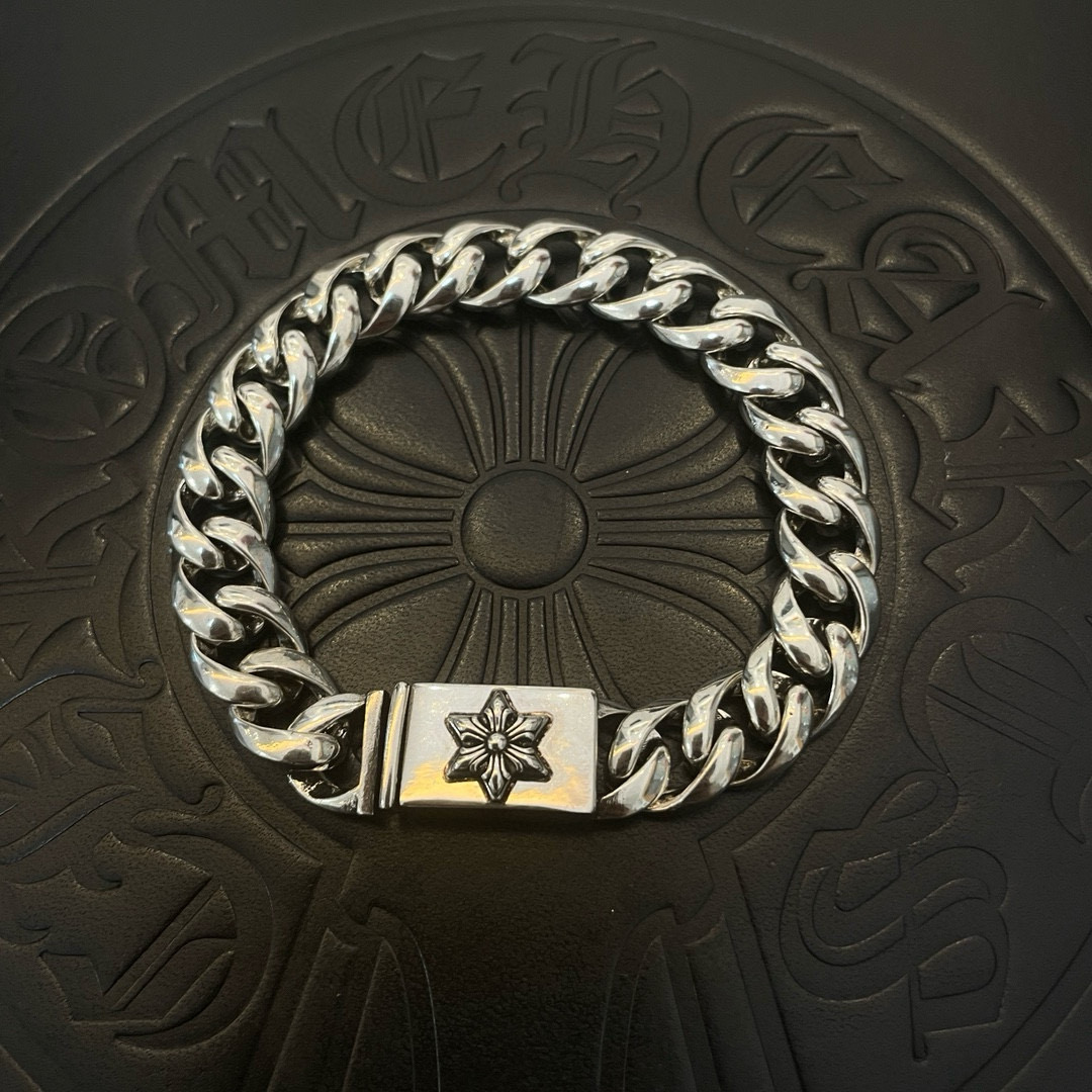 Chrome Hearts Klassieke Retro Gevlochten Vijf Sterren Bloem Armband