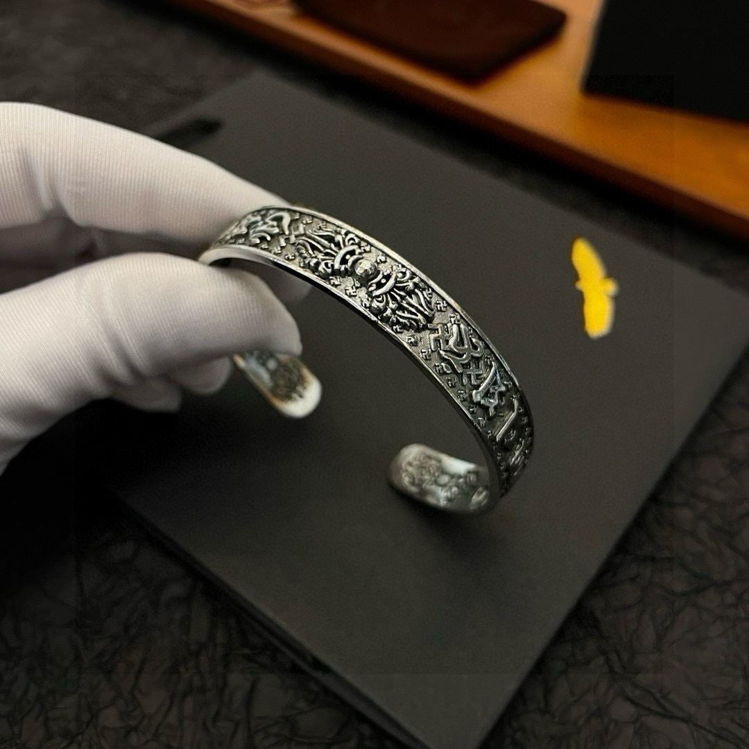“Exclusive Handmade Shogun Bracelet for High-End Market by Goro’s High Bridge” - 图片 6