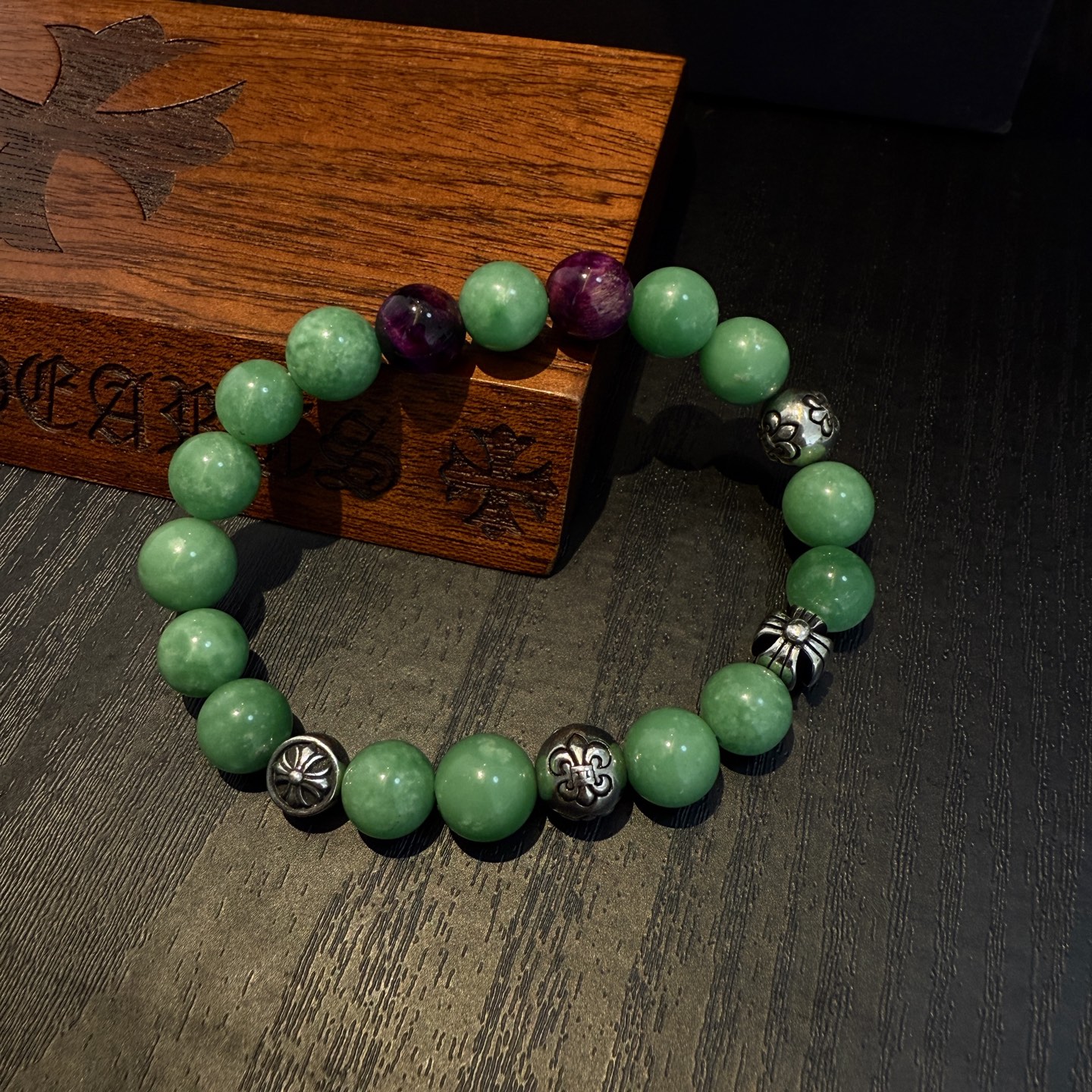  新款【专柜品质】Chrome Hearts克罗心复古多元素手串手链 凹凸造型不同的花纹设计风格呈现出与