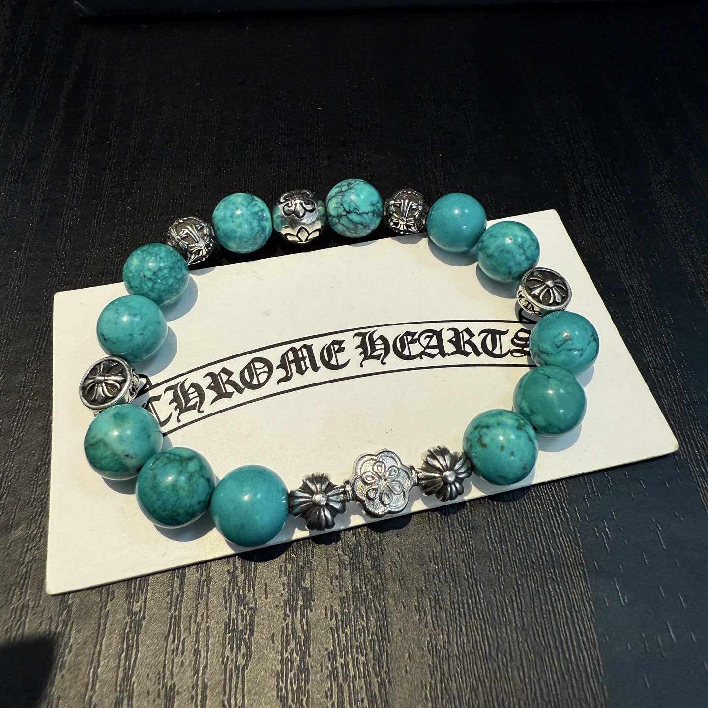  新款【专柜品质】Chrome Hearts克罗心复古多元素手串手链 凹凸造型不同的花纹设计风格呈现出与