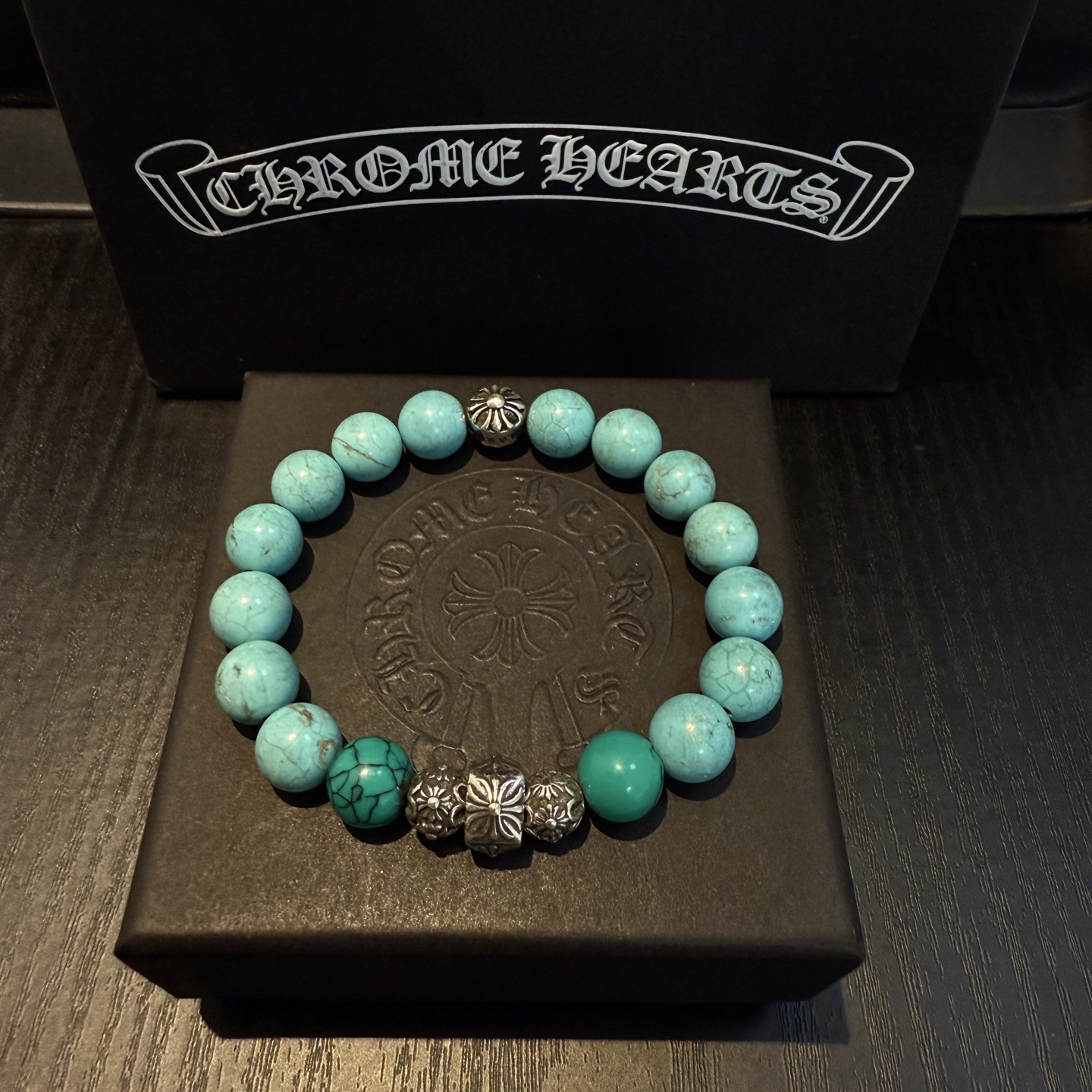  新款【专柜品质】Chrome Hearts克罗心复古多元素手串手链 凹凸造型不同的花纹设计风格呈现出与