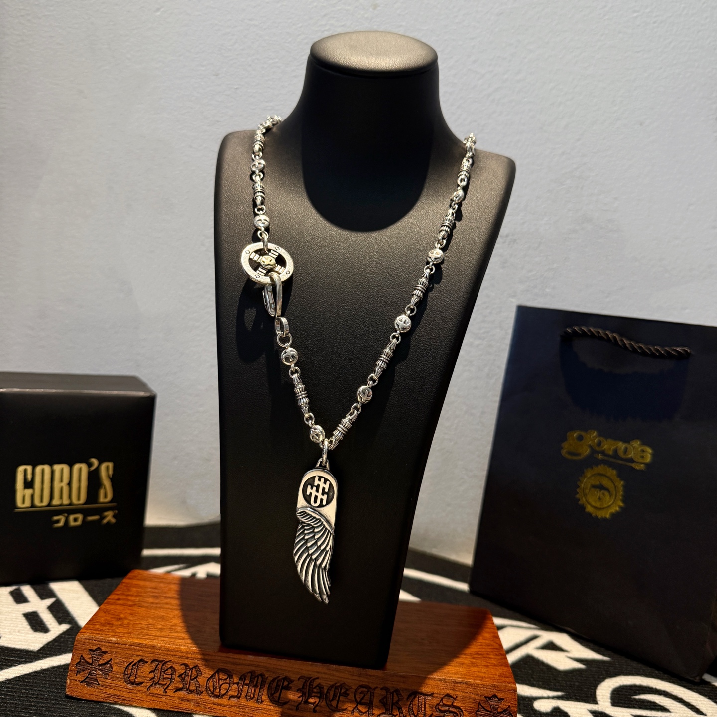   【新品上架】Goro’s高桥吾郎飞鹰羽毛吊坠，高桥经典项链，顶级版本，认准独家拍摄，主攻高端市场 ，