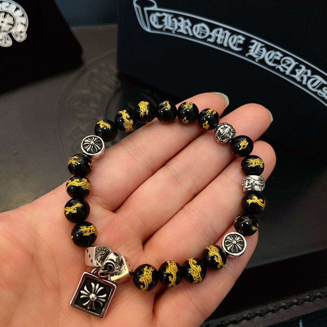  新款【专柜品质】Chrome Hearts克罗心 经典复古多元素手链手串，凹凸造型不同的花纹设计风格 