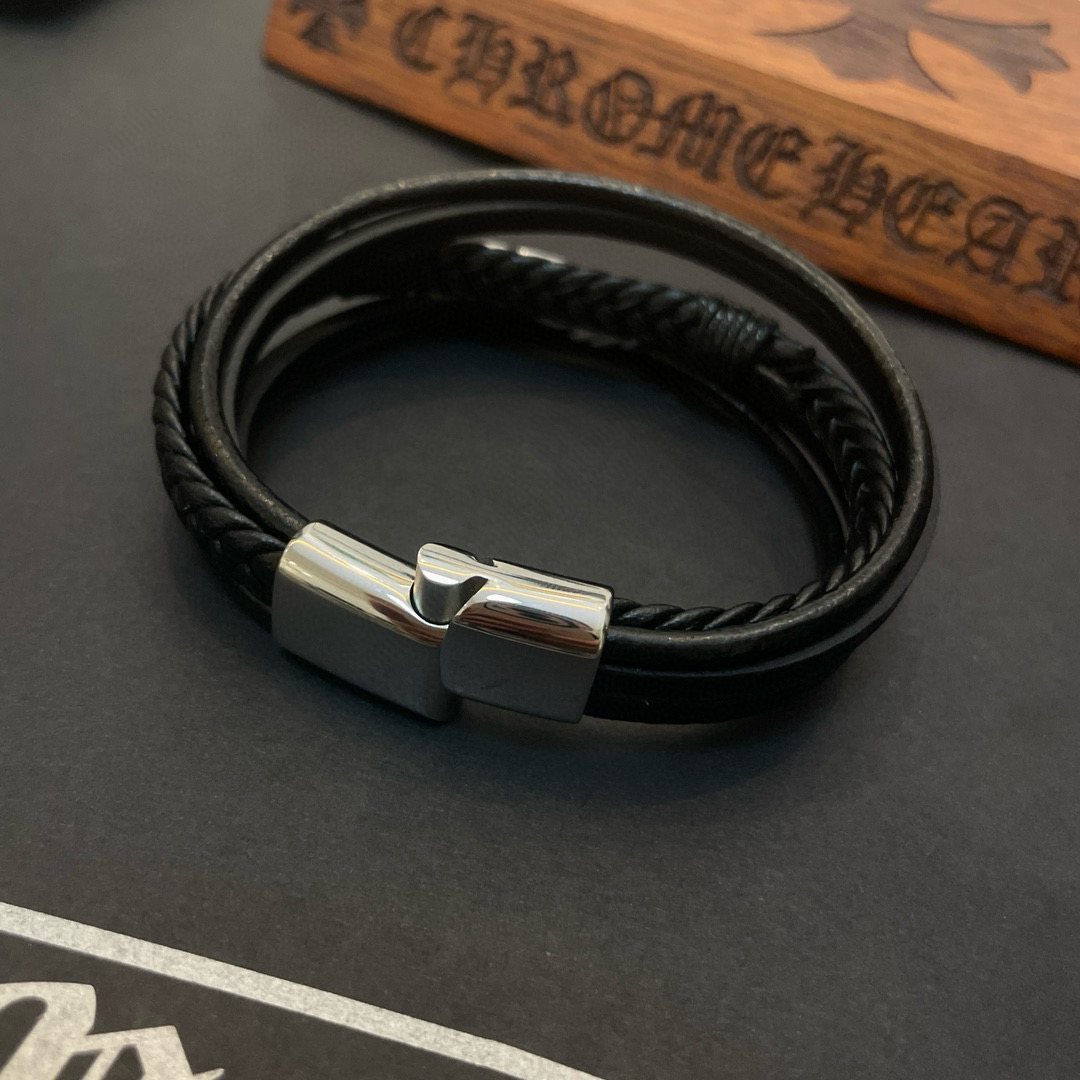  Chrome He@rts 克罗心专柜同款皮绳手链～正品开模💝潮流时尚必备 男女均可佩戴 情侣款同款 