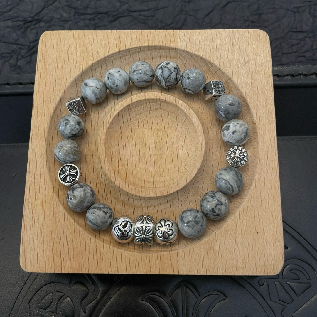  新款【专柜品质】Chrome Hearts克罗心 经典复古多元素手链 手串，凹凸造型不同的花纹设计风格
