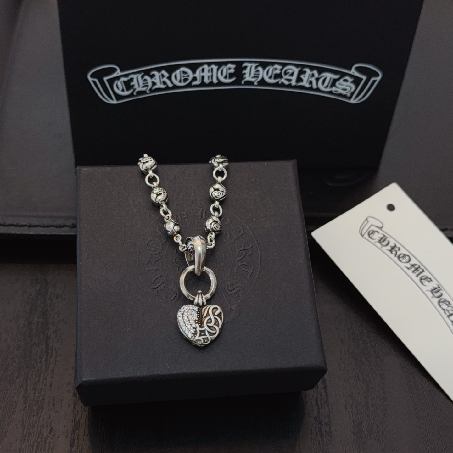  新款【专柜品质】Chrome Hearts克罗心经典复古藤花爱心项链，满钻藤花爱心吊坠 凹凸造型不同的