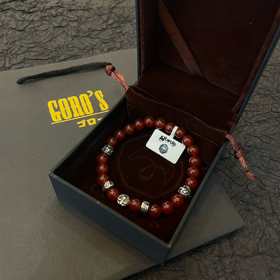 批💰145【新品上架】Goro’s高桥吾郎手串手链,顶级版本 认准独家拍摄 主攻高端市场 绝对区别普通版本!图片产品细节与ZP一致!原版制作工艺 精工品质 纯手工打造 ~正品开模💝潮流时尚必备 男女均可佩戴 情侣款同款 摇滚朋克泰银风格 复古元素 潮流百搭 官网同款❤️