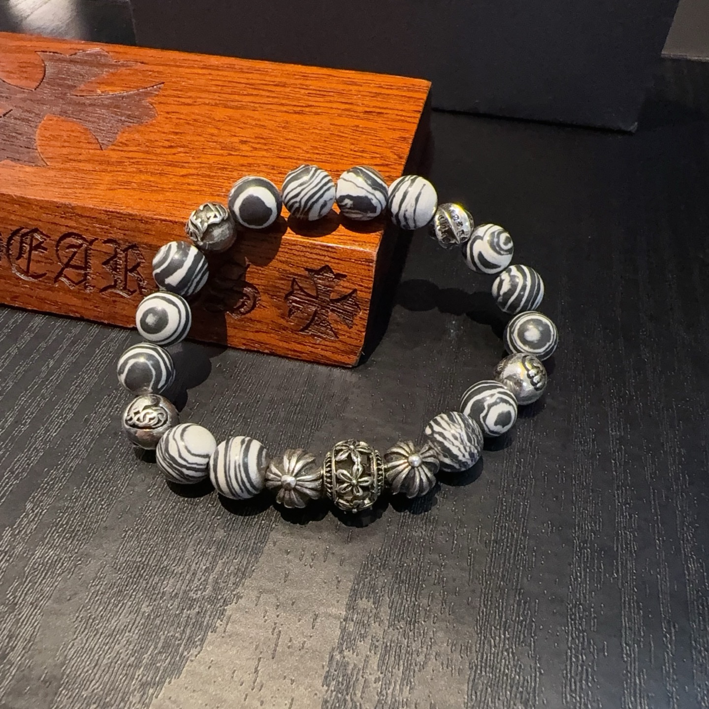  新款【专柜品质】Chrome Hearts克罗心经典复古多元素手串手链 ，快手/ins/小红书热门，凹