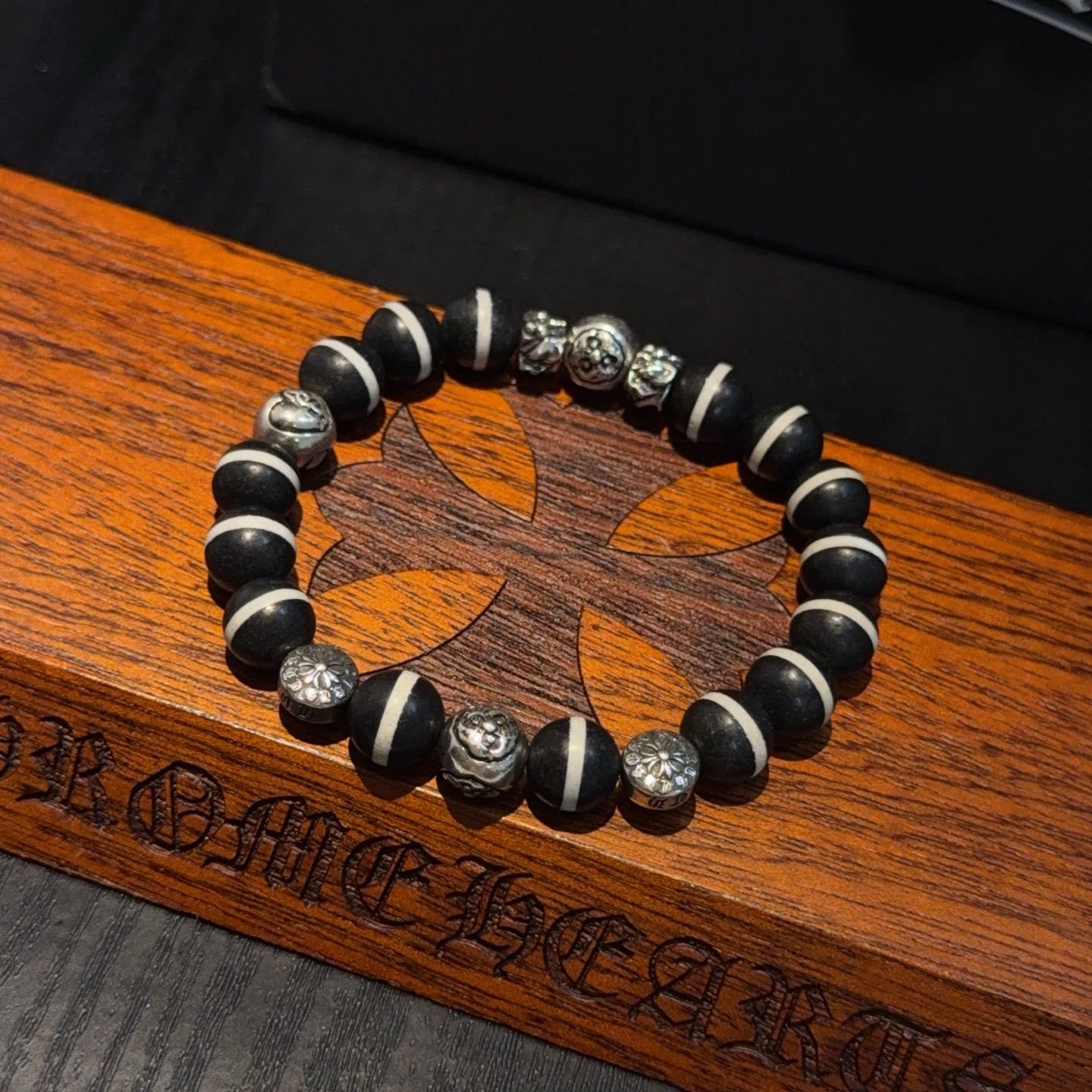  新款【专柜品质】Chrome Hearts克罗心经典复古多元素手串手链 ，快手/ins/小红书热门，凹