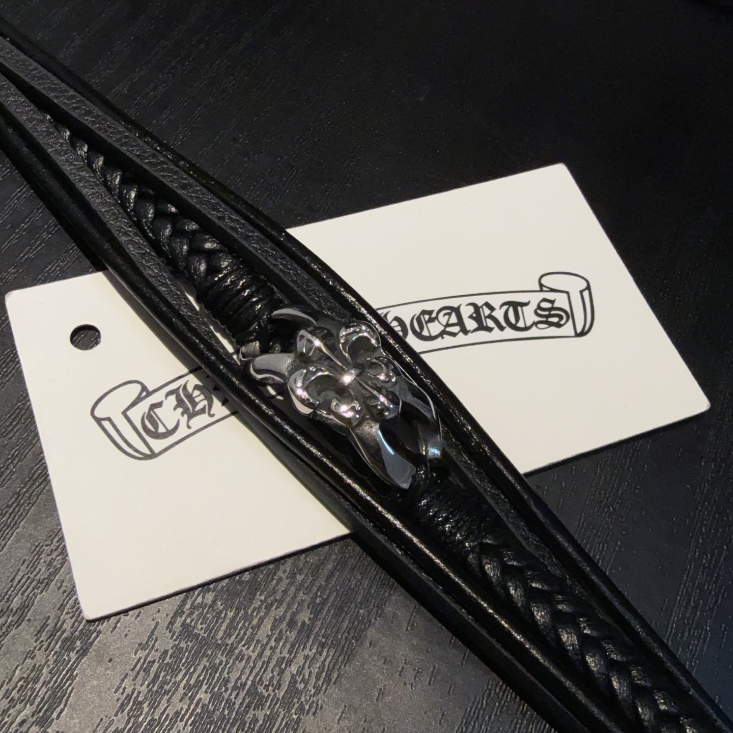  新款【专柜品质】Chrome Hearts克罗心皮绳手镯手绳，凹凸造型不同的花纹设计风格呈现出与众不同
