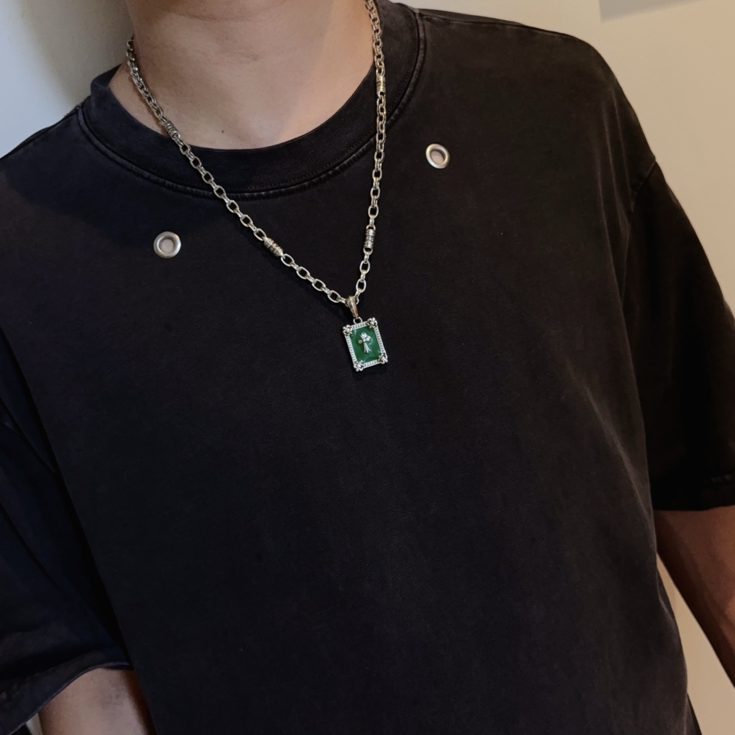  新款【专柜品质】Chrome Hearts克罗心经典复古十字架项链，方牌十字架吊坠 凹凸造型不同的花纹