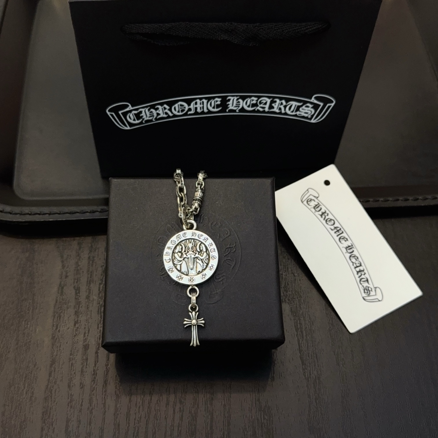  新款【专柜品质】Chrome Hearts克罗心经典复古花球项链，圣母宝剑十字架吊坠 凹凸造型不同的花