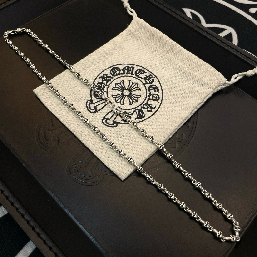  新款【专柜品质】Chrome Hearts克罗心 经典复古骷髅头项链 凹凸造型不同的花纹设计风格 呈现