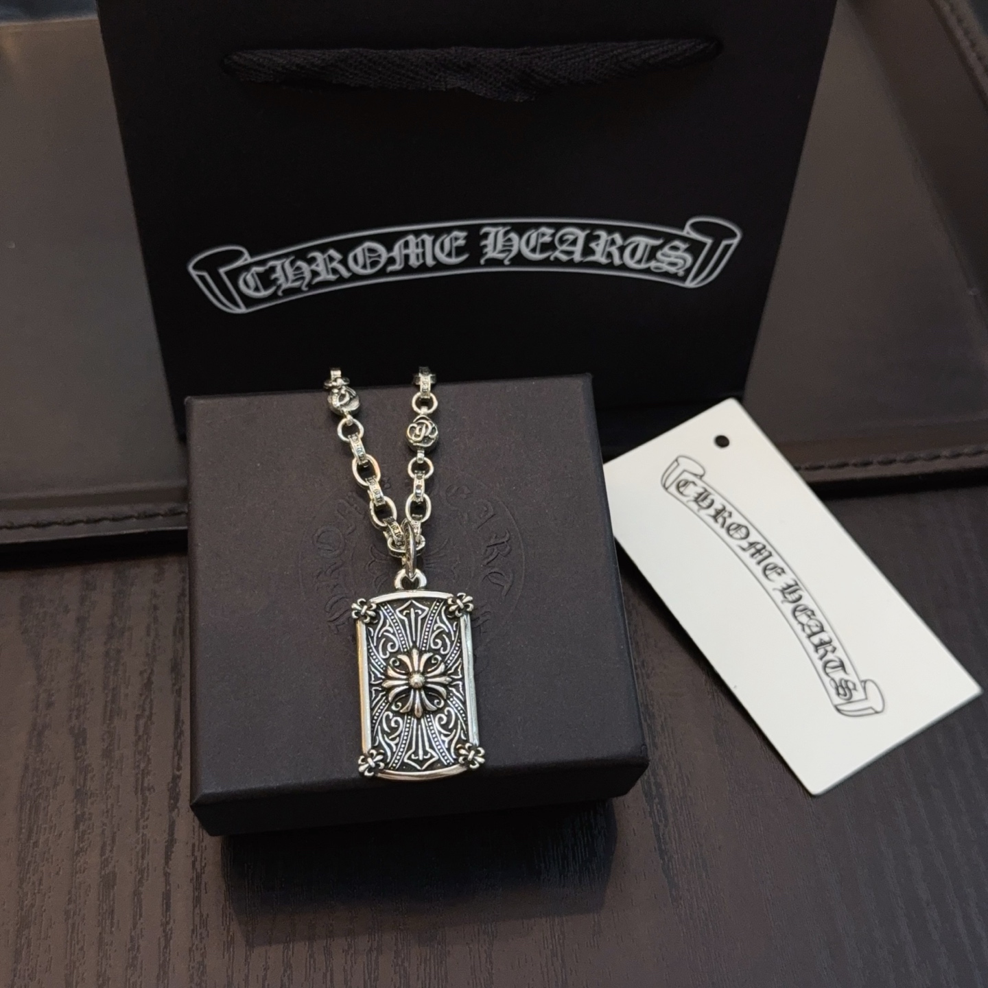  新款【专柜品质】Chrome Hearts克罗心多元素花球项链 方牌十字花吊坠，凹凸造型不同的花纹设计