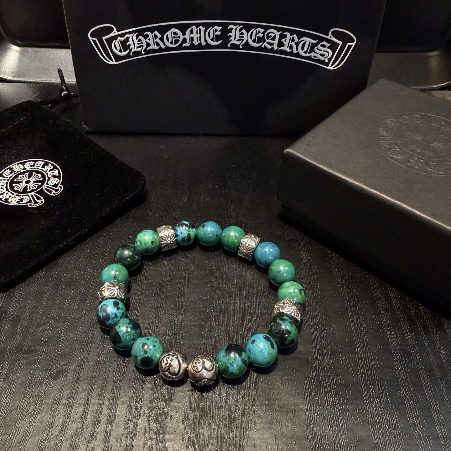  新款【专柜品质】Chrome Hearts克罗心经典复古多元素手链手串，凹凸造型不同的花纹设计风格 呈