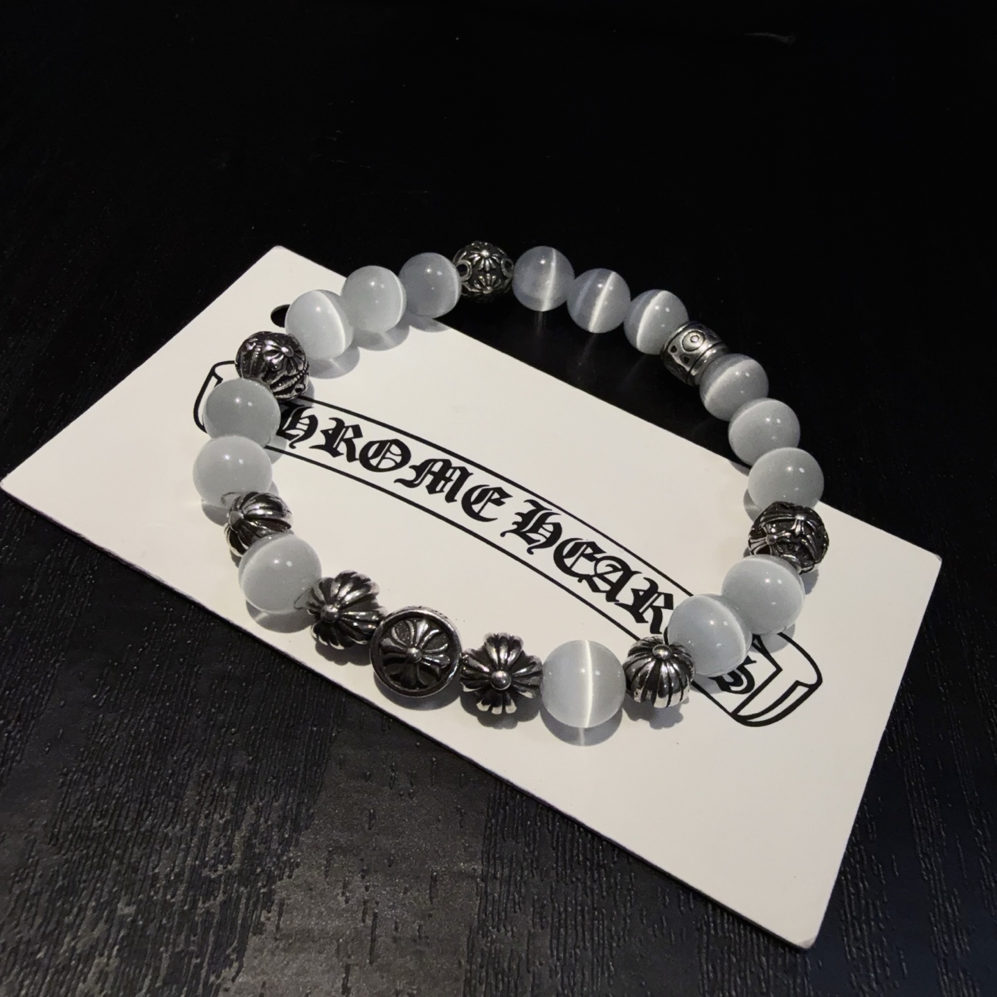  新款【专柜品质】Chrome Hearts克罗心经典复古多元素手链手串，凹凸造型不同的花纹设计风格 呈