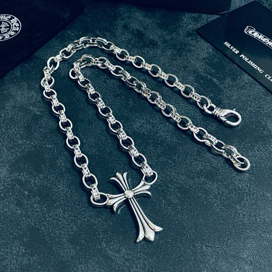  Chrome Hearts ❤️克罗心十字架吊坠 连体字母项链 进口对版工艺 纯手工打造 ～正品开模💝