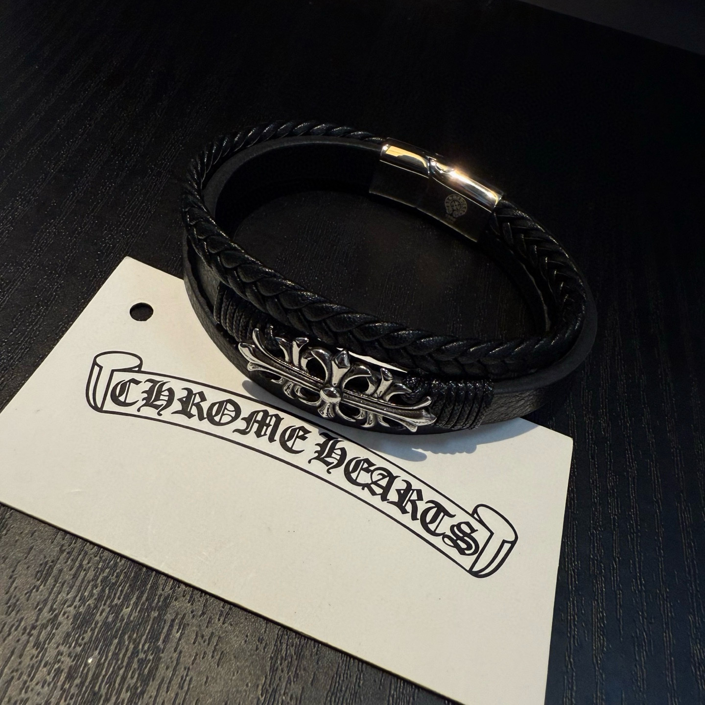  专柜品质Chrome Hearts克罗心皮绳手链，凹凸造型不同的花纹设计风格 呈现出与众不同 十字架 