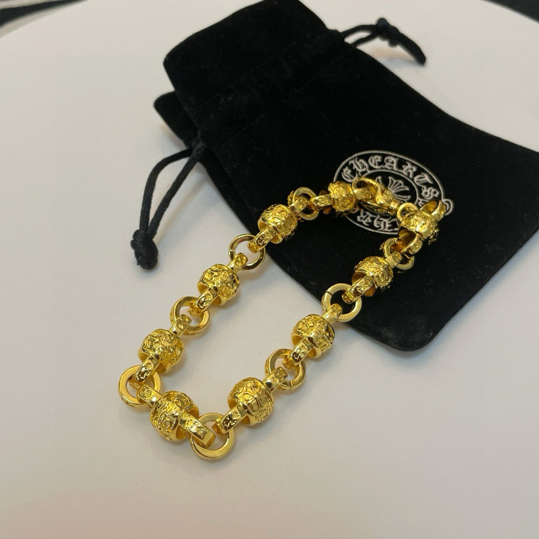   新款【专柜品质】Chrome Hearts克罗心经典黄金色十字架花球手链 凹凸造型不同的花纹设计风格