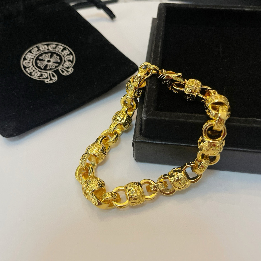   新款【专柜品质】Chrome Hearts克罗心经典黄金色十字架花球手链 凹凸造型不同的花纹设计风格