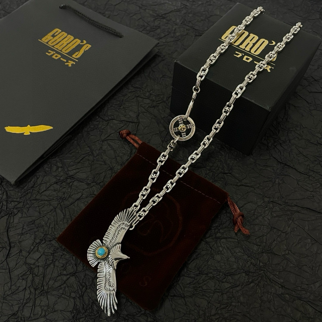 💰145【新品上架】Goro’s高桥吾郎松石老鹰吊坠,高桥经典飞鹰项链,顶级版本,认准独家拍摄,主攻高端市场 ,快手/ins/小红书热门款,绝对区别普通版本!图片产品细节与ZP一致!原版制作工艺 精工品质 纯手工打造 ~正品开模💝潮流时尚必备 男女均可佩戴 情侣款同款 摇滚朋克泰银风格 复古元素 潮流百搭 官网同款❤️