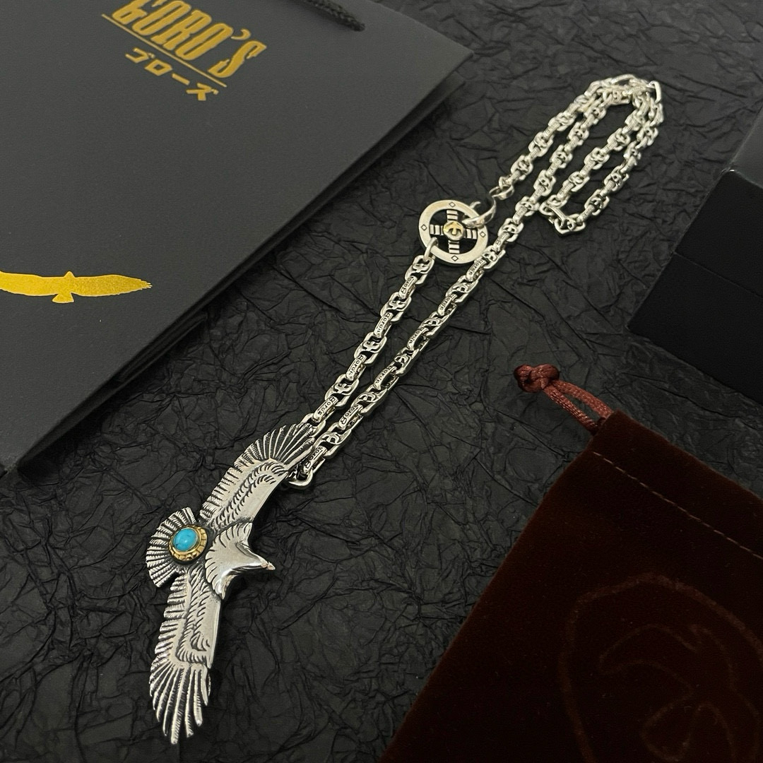 💰145【新品上架】Goro’s高桥吾郎松石老鹰吊坠,高桥经典飞鹰项链,顶级版本,认准独家拍摄,主攻高端市场 ,快手/ins/小红书热门款,绝对区别普通版本!图片产品细节与ZP一致!原版制作工艺 精工品质 纯手工打造 ~正品开模💝潮流时尚必备 男女均可佩戴 情侣款同款 摇滚朋克泰银风格 复古元素 潮流百搭 官网同款❤️