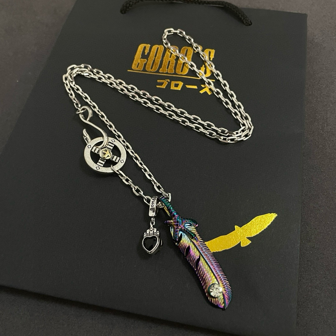 💰135  【新品上架】Goro’s高桥吾郎羽毛吊坠 经典高桥项链  顶级版本 认准独家拍摄 主攻高端市场 绝对区别普通版本！图片产品细节与ZP一致！原版制作工艺 精工品质 纯手工打造 ～正品开模💝潮流时尚必备 男女均可佩戴 情侣款同款 摇滚朋克泰银风格 复古元素 潮流百搭 官网同款