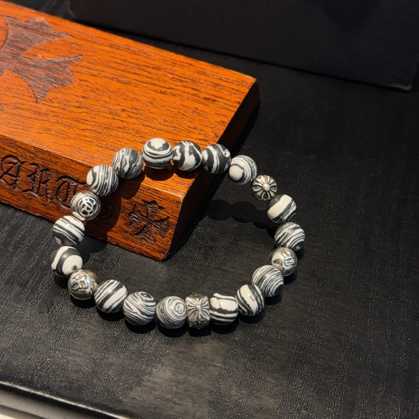  新款【专柜品质】Chrome Hearts克罗心 经典复古多元素手串手链 ，快手/ins/小红书热门，