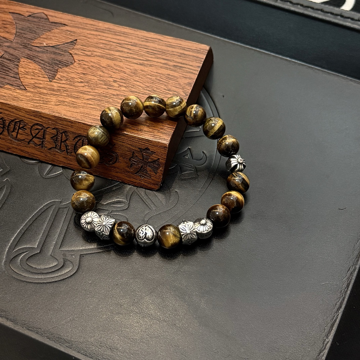  新款【专柜品质】Chrome Hearts克罗心 经典复古多元素手串手链 ，快手/ins/小红书热门，