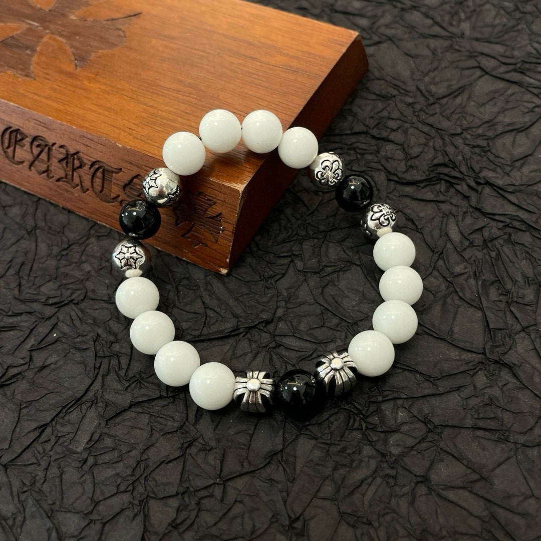 批 新款【专柜品质】Chrome Hearts克罗心 经典复古白色猫眼石多元素手链手串，凹凸造型不同的花