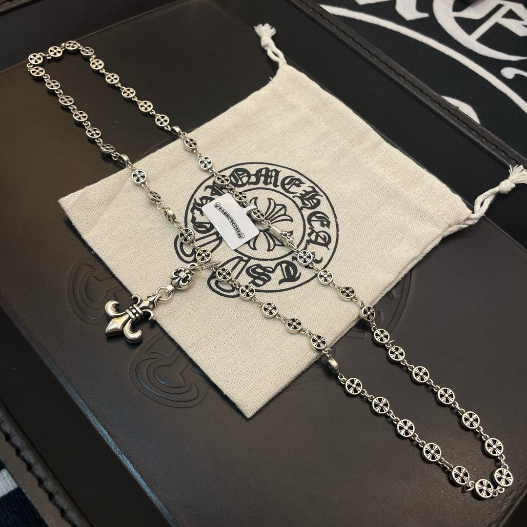   新款【专柜品质】Chrome Hearts克罗心 经典复古十字花球项链，童军花吊坠 凹凸造型不同的花