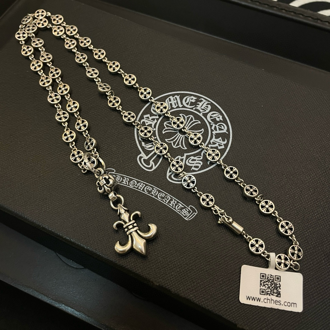   新款【专柜品质】Chrome Hearts克罗心 经典复古十字花球项链，童军花吊坠 凹凸造型不同的花