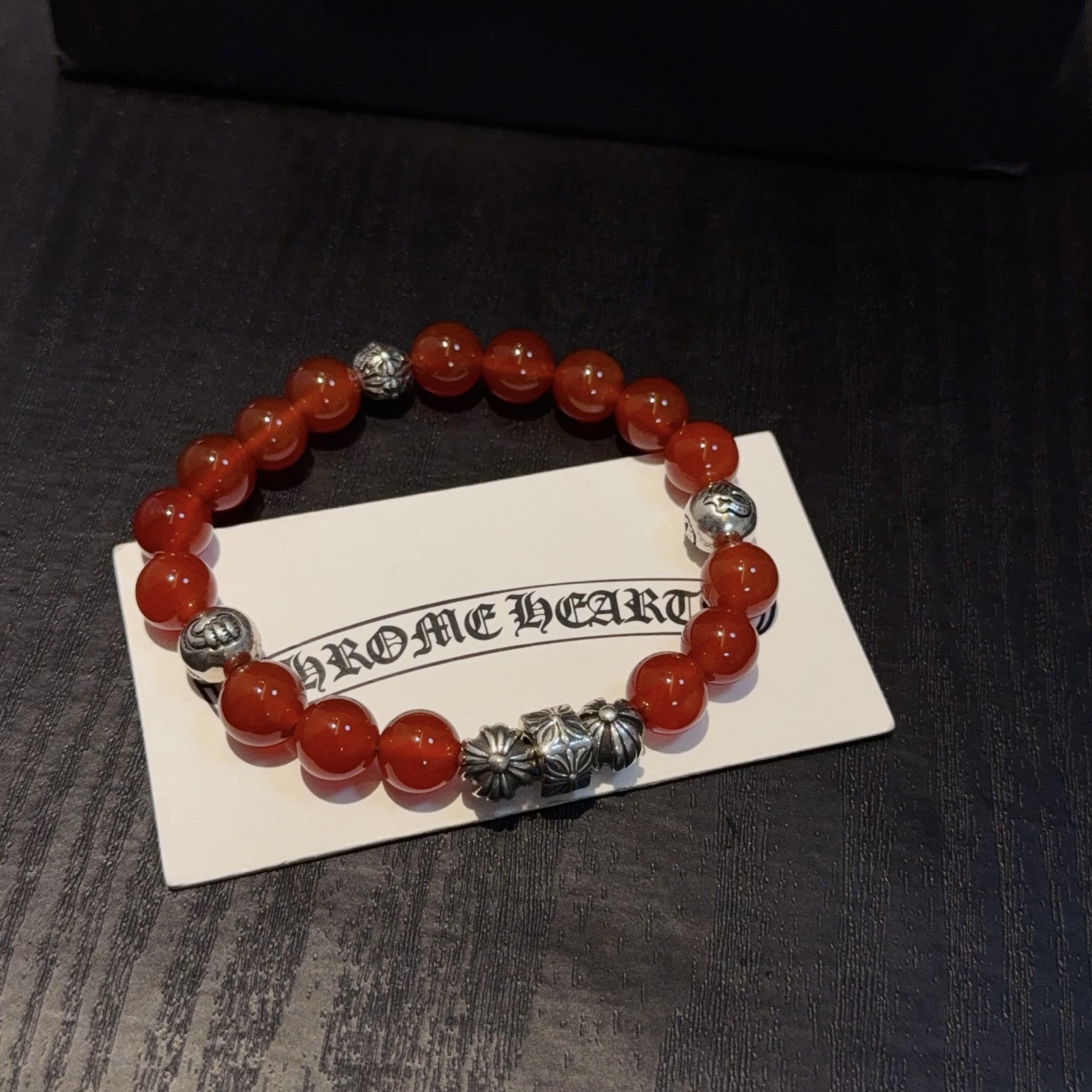  新款【专柜品质】Chrome Hearts克罗心经典复古多元素手串手链，凹凸造型不同的花纹设计风格 呈